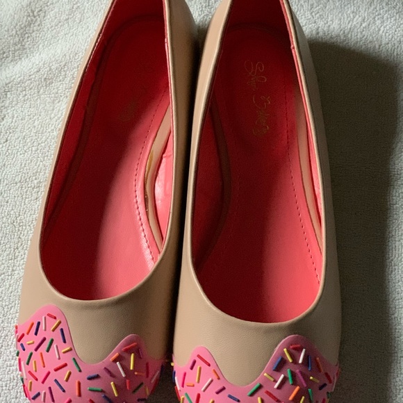 RARE! Shoe Bakery Strawberry Jimmy Flats With Sprinkle Detail - Picture 4 of 5
